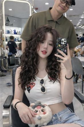 Kiểu tóc Uốn