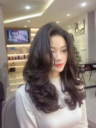 Kiểu tóc Uốn